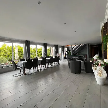 Bed & Breakfast Legrams